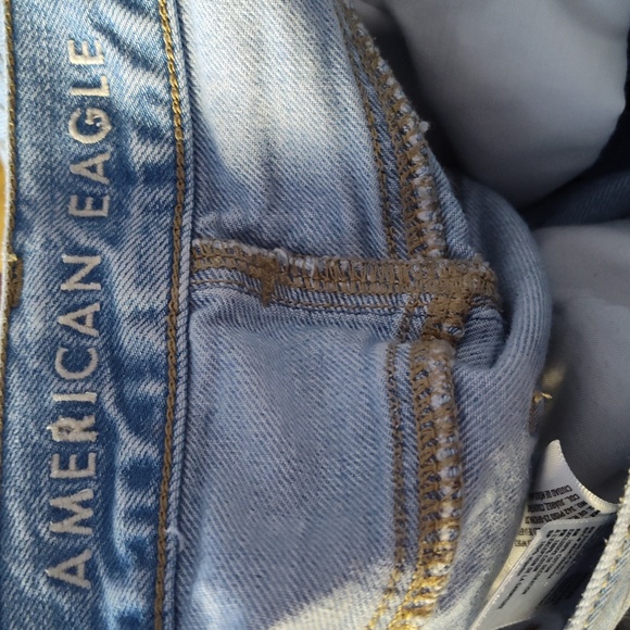 American Eagle Moms Jeans Distress Size Two Women's - Picture 10 of 11